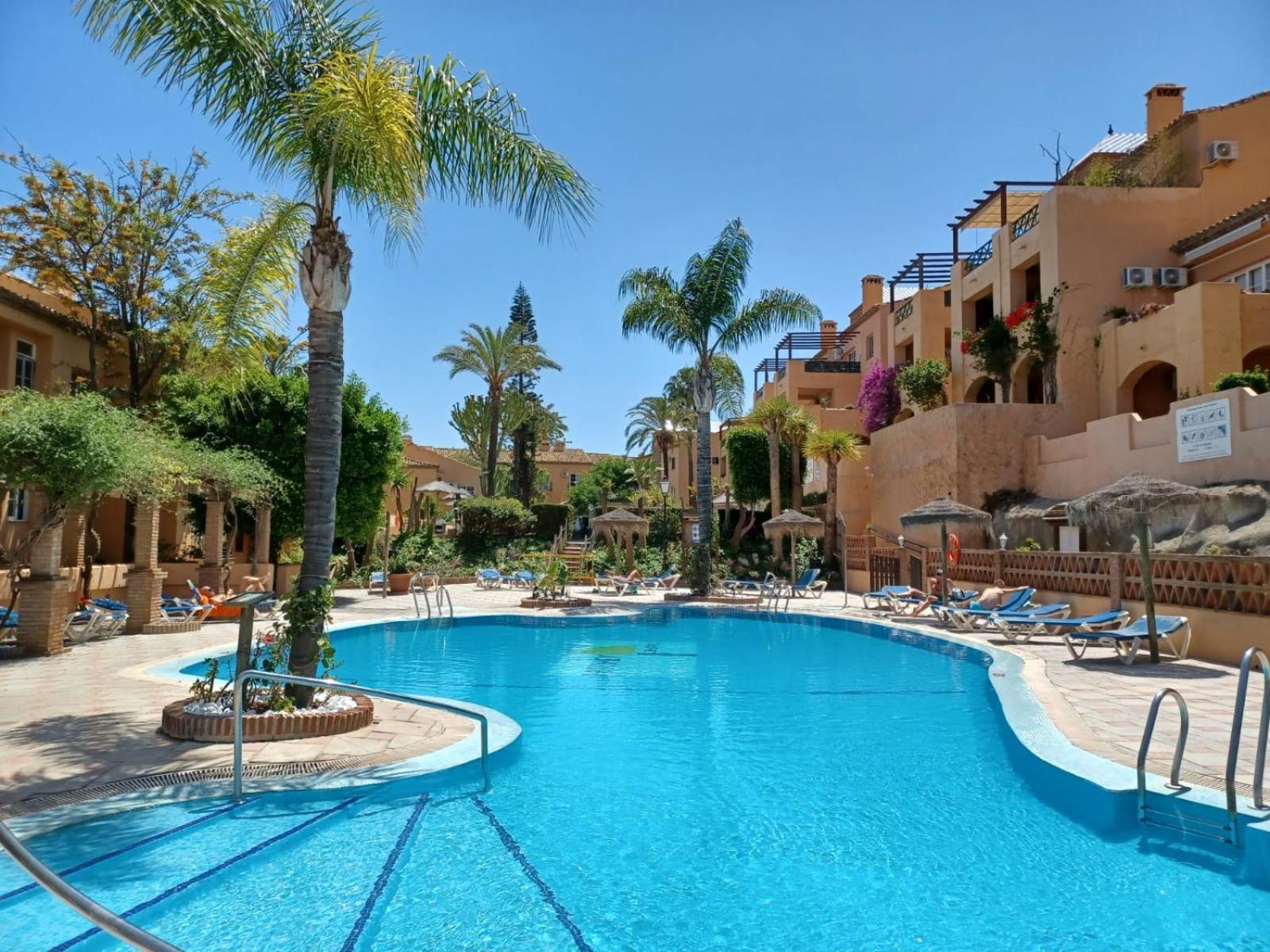 Riviera Del Sol Piscinas Playas Y Golf Leilighet Málaga Eksteriør bilde